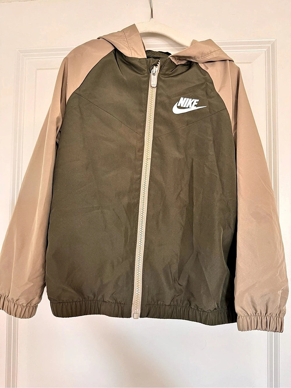 Nike Color Block Windbreaker Green & Tan